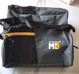 MuscleBlaze MB Gym & Travel Bag Set of 2