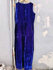 Elegant Blue Velvet Maxi Dress
