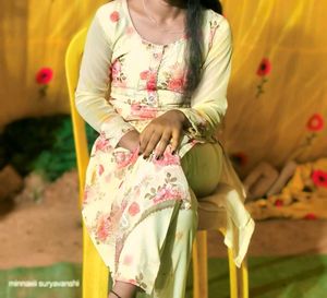 Floral Print Kurta Set With Duptta