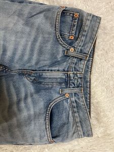 Levi's bootcut Jean 🪼
