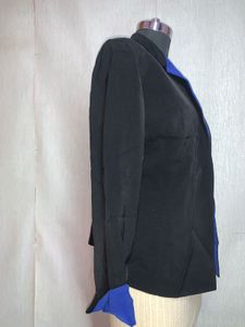 Stylish Black Blazer
