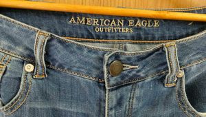 American Eagle Distressed Blue Jeans