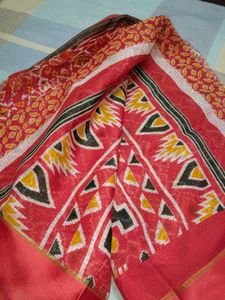 Vibrant Red Geometric Print Saree
