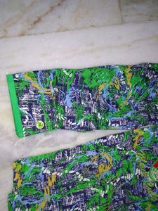 Green Abstract Print Casual Shirt