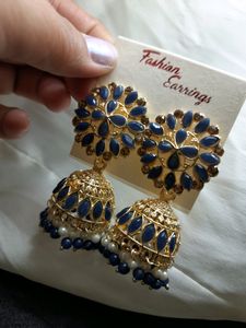 Gorgeously Designed Blue Polki &amp; Pearls Jhumka 💙👌👌