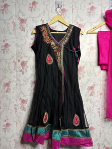 Elegant Black Kurta Set with Pink Dupatta