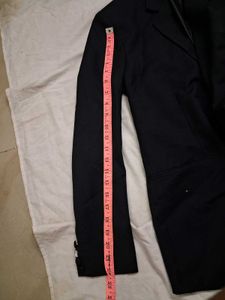 black formal blazer