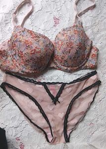 Floral Bra and Panty Set