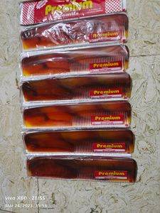 Multicolored Comb