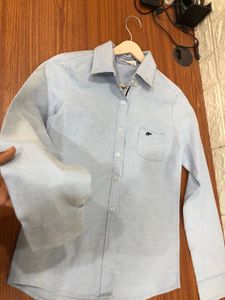 Stylish Light Blue Button-Up Shirt☁️🕶️