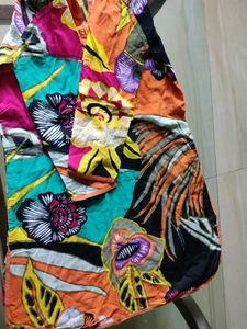 Vibrant Ethnic kurta