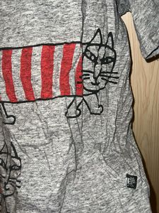 Uniqlo UT Lisa Frank Cat Graphic Tee