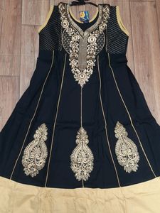Anarkali Suit With Seleves And Leggings Set 🛍