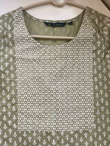 Avaasa Green Cotton Kurta