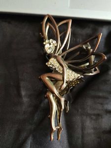 chose Hair Claw Clip accessories