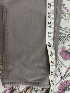 Grey skinny Jeans