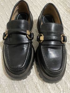 ZARA Free delivery Leather Loafers