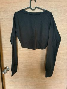 Oversized Crop Sweatshirt
