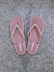 ❤️Korean Pearly  Flipflops ❤️