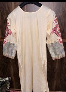 Set of 2 Beautiful Pakistani suit