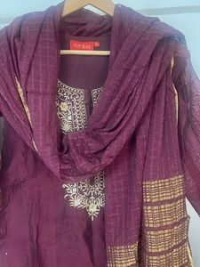 Elegant Embroidered Kurta with dupatta
