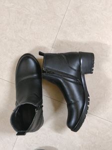 Black Boots