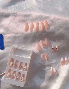 3D Crystal Diamond Nails Tips Professional Design