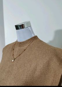 Sleeveless Knit Top - Stylish Layering Piece