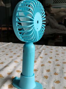 Mini Fan in sky blue