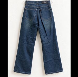 Distressed Cargo Jeans + dark blue jean