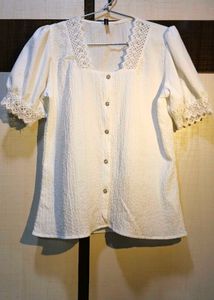 Chic White Lace Trim Square Neck Top