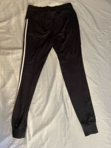 Adidas Black Joggers 🖤