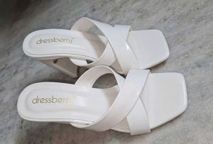 Chic White Block Heel Slides
