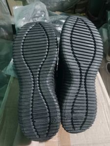 NEW NO USED CASUAL SHOES FOR MAN,