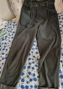 underbudget olive Corduroy Pants