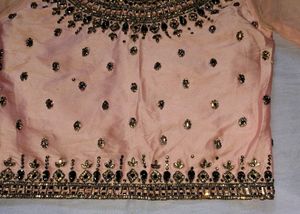 Peach Embroidered Blouse Set✨🍥