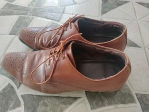Brown Leather Formal Shoes