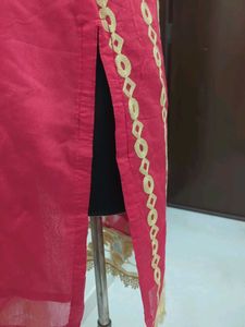 Red &amp; Gold Embroidered Kurti