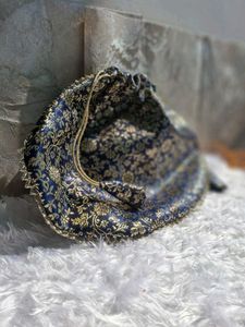 Elegant Floral Print Potli Bag