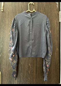 H&amp;M Embroidered Sleeve Top