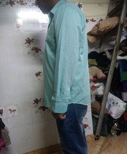 Men's Light Blue Collared Shirt