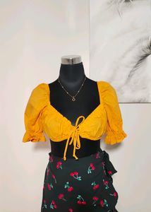 H&amp;M Puff Sleeve Crop Top 🆕🇸‌🇦‌🇱‌🇪‌24hrs
