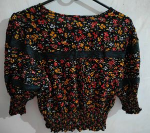 Patrons of Peace Cottage Cropped 3/4 Sleeve Black
