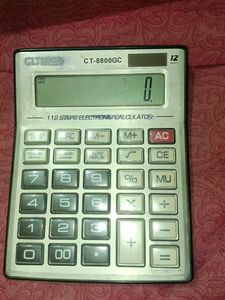 Clthzen Calculator In Good Condition Rarely Used.