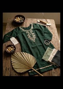 Elegant Emerald Green Embroidered Kurta