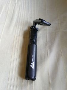 Selfstik With Remote