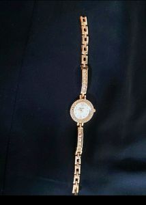 Beautiful Designer Watch Only At Rs 199