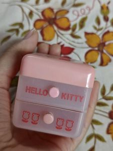 Hello Kitty Mini Toy Cupboard