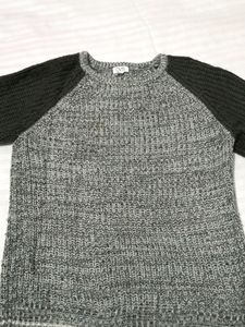 Woolen Sweater Small Size