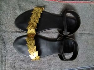 Stylish Black Gold Leaf Sandal